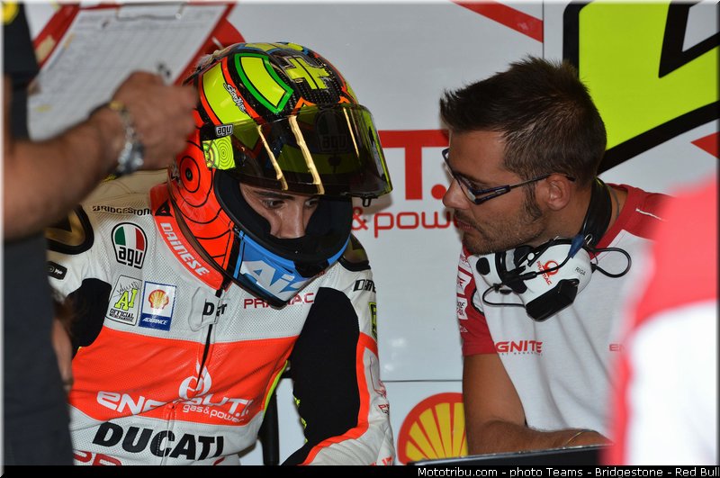 motogp_iannone_004_usa_indianapolis_2013