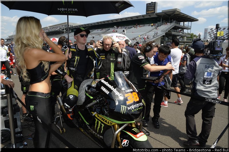 motogp_pitbabe_018_usa_indianapolis_2013