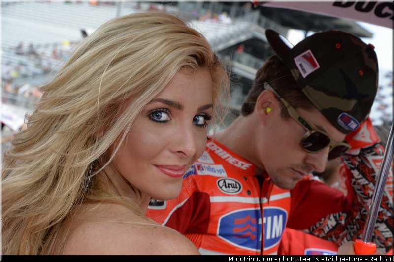 motogp_pitbabe_040_usa_indianapolis_2013