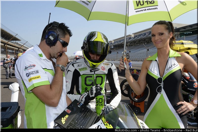 motogp_pitbabe_042_usa_indianapolis_2013
