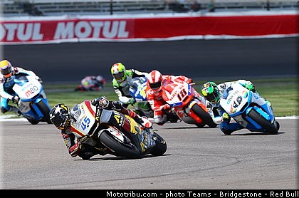 moto2_044_usa_indianapolis_2013.jpg