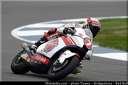 moto2_pradita_003_usa_indianapolis_2013.jpg