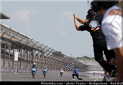 moto3_005_usa_indianapolis_2013.jpg