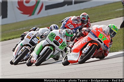 moto3_027_usa_indianapolis_2013.jpg