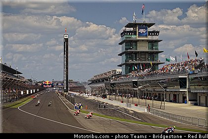 motogp_002_usa_indianapolis_2013.jpg