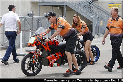 motogp_ambiance_008_usa_indianapolis_2013.jpg