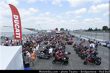 motogp_ambiance_018_usa_indianapolis_2013.jpg