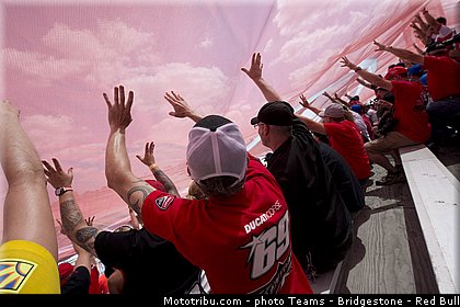 motogp_ambiance_022_usa_indianapolis_2013.jpg