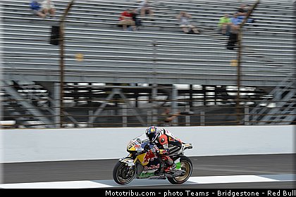 motogp_bradl_010_usa_indianapolis_2013.jpg
