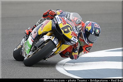 motogp_bradl_011_usa_indianapolis_2013.jpg