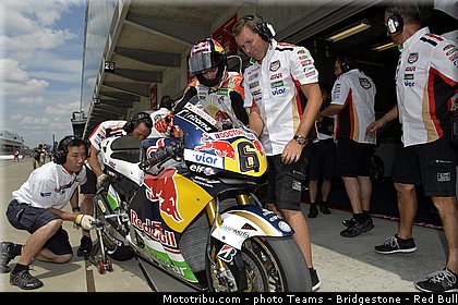 motogp_bradl_020_usa_indianapolis_2013.jpg