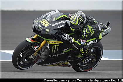 motogp_crutchlow_009_usa_indianapolis_2013.jpg