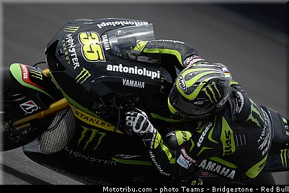 motogp_crutchlow_014_usa_indianapolis_2013.jpg