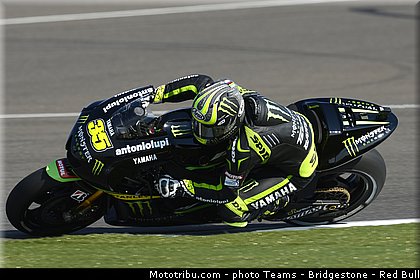 motogp_crutchlow_023_usa_indianapolis_2013.jpg