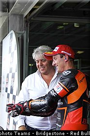 motogp_edwards_002_usa_indianapolis_2013.jpg