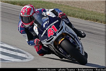 motogp_espargaro_006_usa_indianapolis_2013.jpg