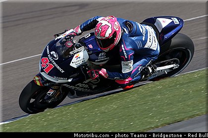 motogp_espargaro_009_usa_indianapolis_2013.jpg