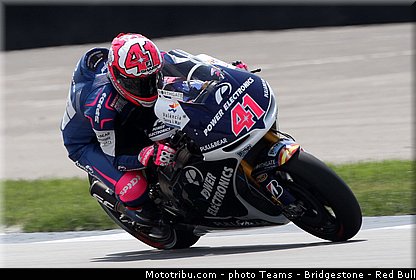 motogp_espargaro_012_usa_indianapolis_2013.jpg