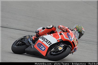 motogp_hayden_008_usa_indianapolis_2013.jpg