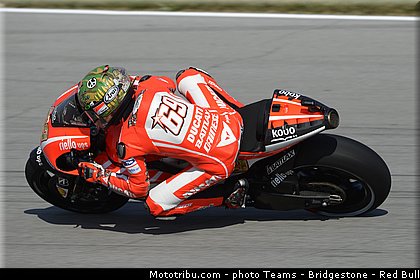 motogp_hayden_018_usa_indianapolis_2013.jpg