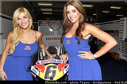 motogp_pitbabe_002_usa_indianapolis_2013.jpg
