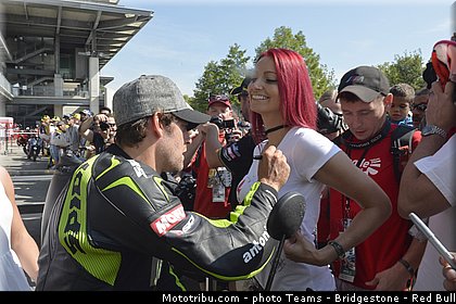 motogp_pitbabe_010_usa_indianapolis_2013.jpg