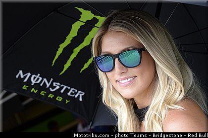 motogp_pitbabe_011_usa_indianapolis_2013.jpg