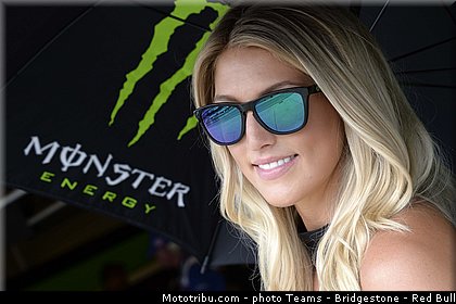 motogp_pitbabe_033_usa_indianapolis_2013.jpg