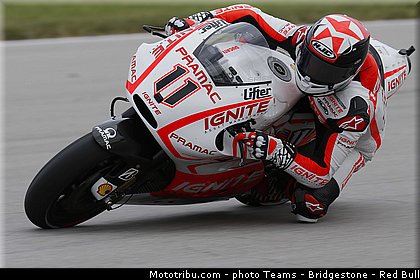 motogp_spies_001_usa_indianapolis_2013.jpg