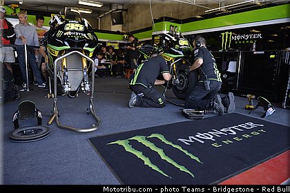 motogp_tech3_008_usa_indianapolis_2013.jpg