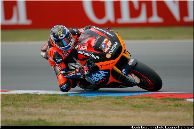 motogp_edwards_001_republique_tcheque_brno_2013