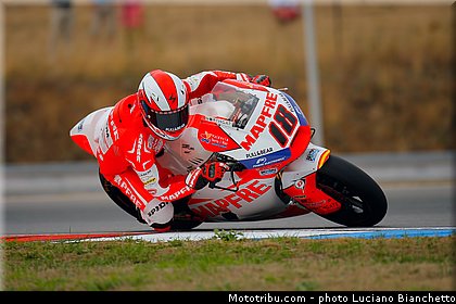 moto2_terol_002_republique_tcheque_brno_2013.jpg