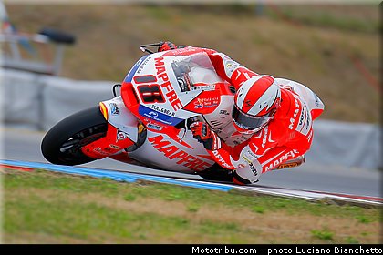 moto2_terol_003_republique_tcheque_brno_2013.jpg