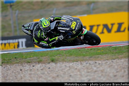 motogp_crutchlow_004_republique_tcheque_brno_2013.jpg