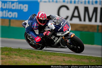motogp_espargaro_003_republique_tcheque_brno_2013.jpg