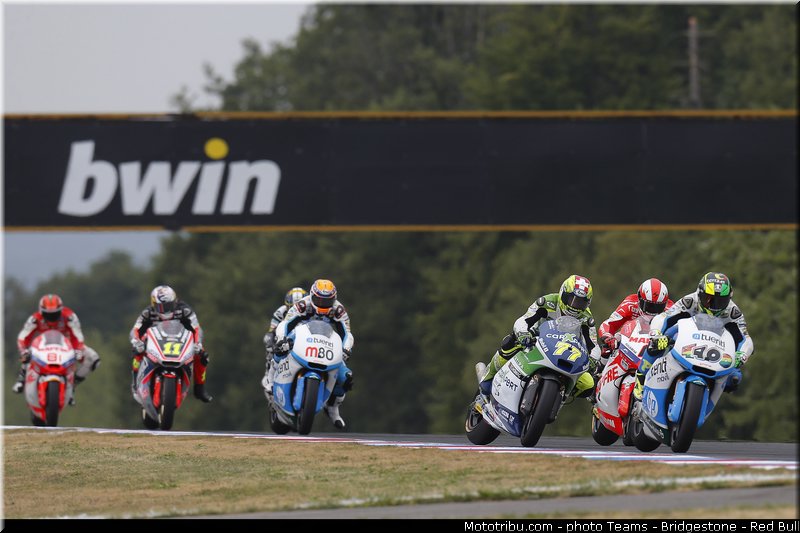 moto2_008_republique_tcheque_brno_2013