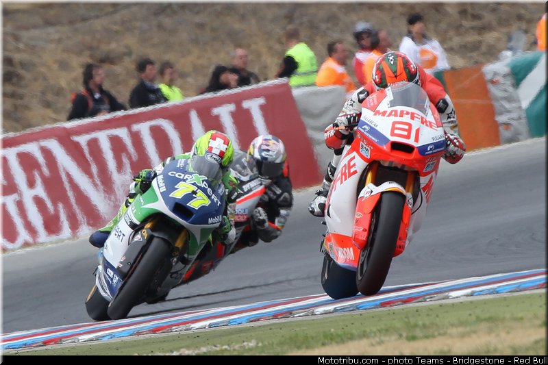 moto2_019_republique_tcheque_brno_2013