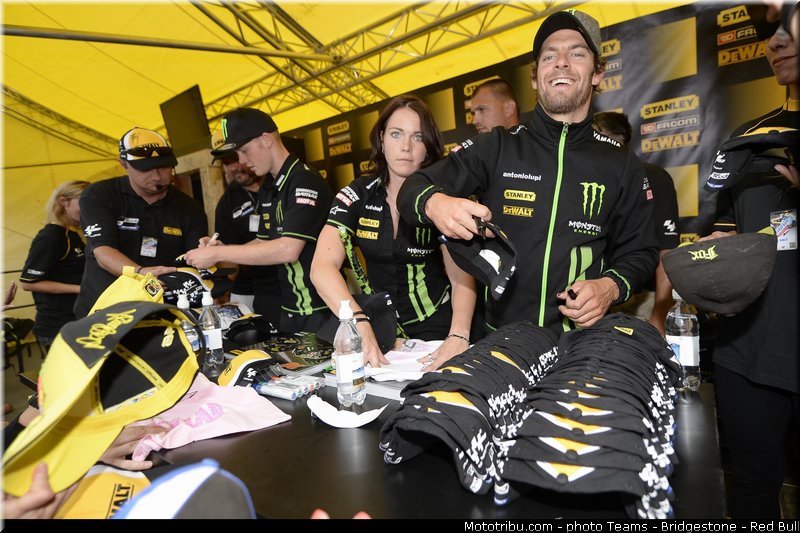 motogp_crutchlow_014_republique_tcheque_brno_2013