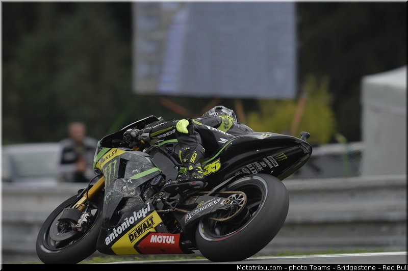 motogp_crutchlow_017_republique_tcheque_brno_2013