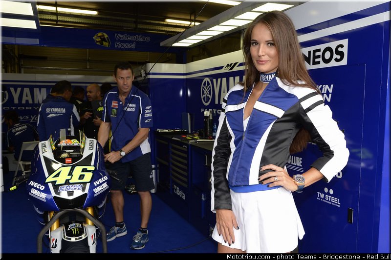 motogp_pitbabe_029_republique_tcheque_brno_2013