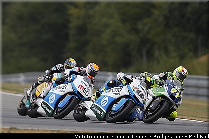 moto2_007_republique_tcheque_brno_2013.jpg