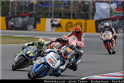 moto2_012_republique_tcheque_brno_2013.jpg