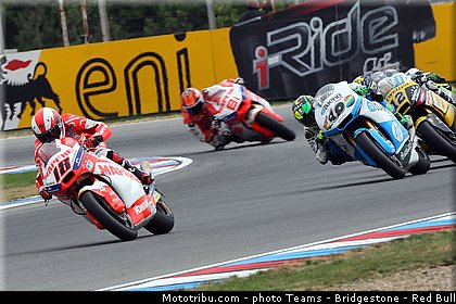 moto2_021_republique_tcheque_brno_2013.jpg