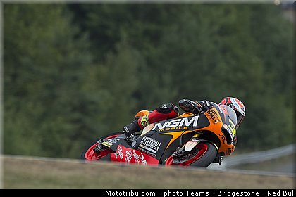 moto2_corsi_001_republique_tcheque_brno_2013.jpg