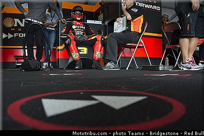 moto2_corsi_002_republique_tcheque_brno_2013.jpg