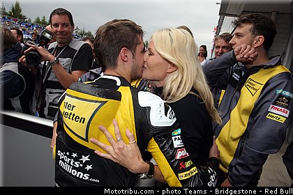 moto2_luthi_003_republique_tcheque_brno_2013.jpg