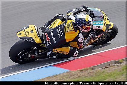 moto2_luthi_005_republique_tcheque_brno_2013.jpg