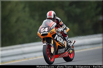 moto2_pasini_001_republique_tcheque_brno_2013.jpg
