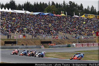 moto3_021_republique_tcheque_brno_2013.jpg
