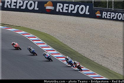 moto3_022_republique_tcheque_brno_2013.jpg